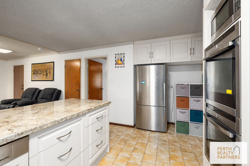 2580 Albany Highway, Kelmscott WA