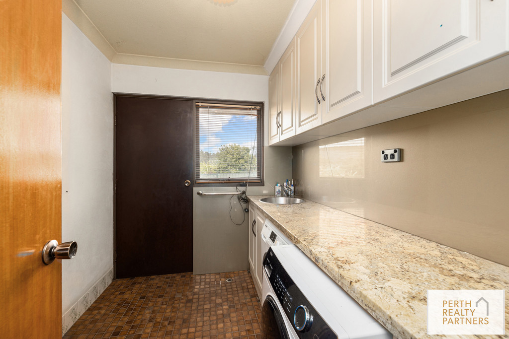 2580 Albany Highway, Kelmscott WA