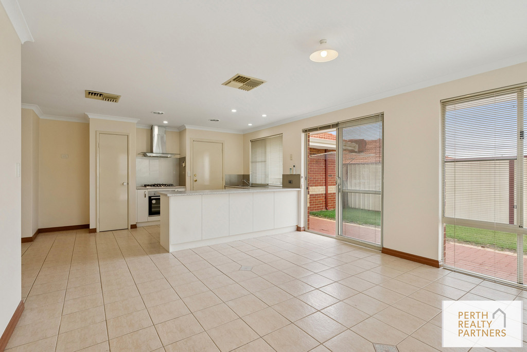 27B Ensign Dale, Kelmscott WA