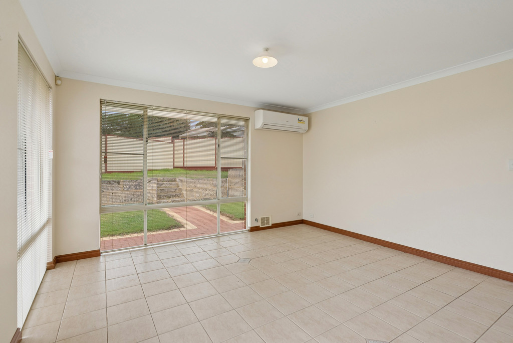 27B Ensign Dale, Kelmscott WA