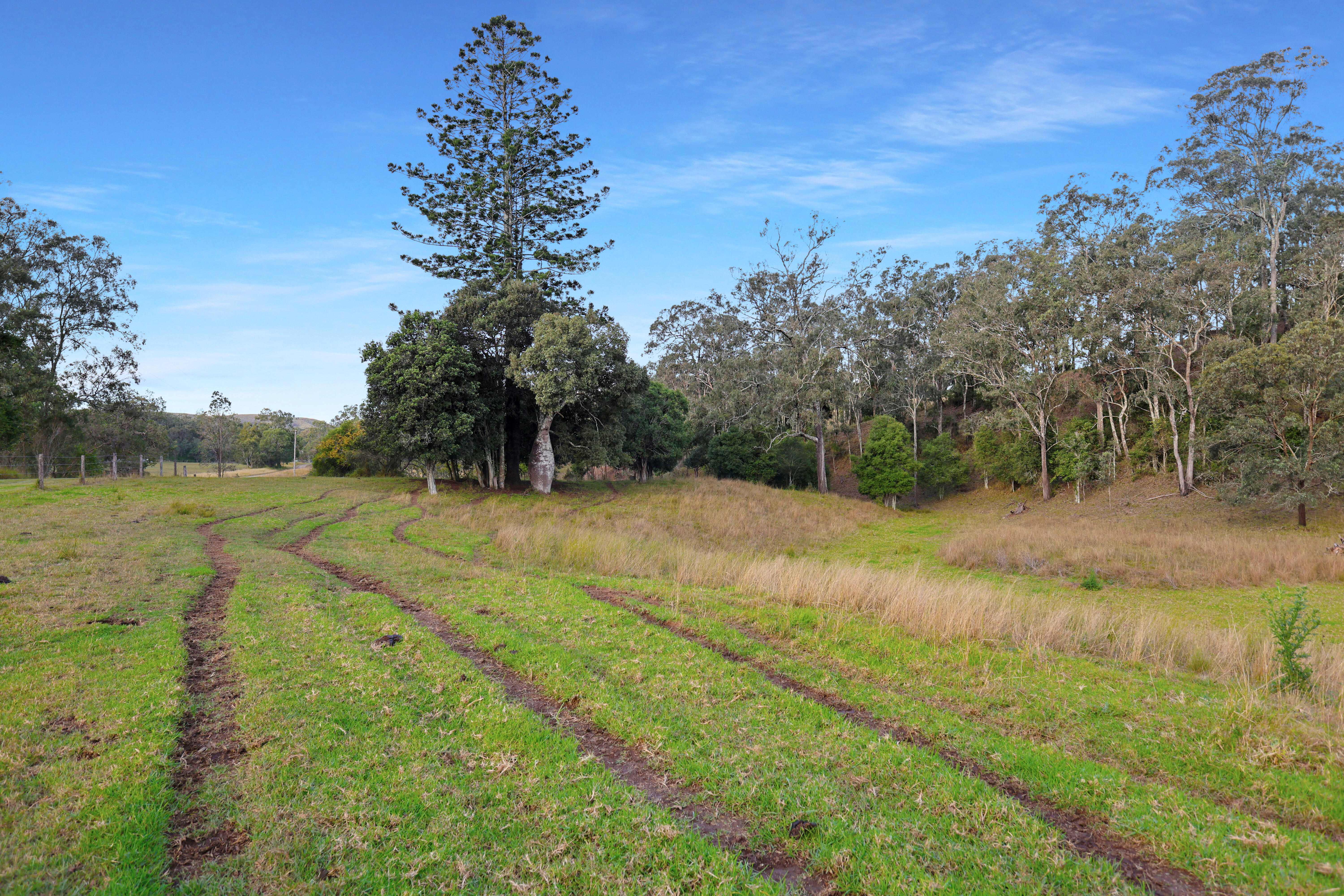 396 Kooralgin-Upper Yarraman Road, Kooralgin For Sale by Farmbuy.com - image 6