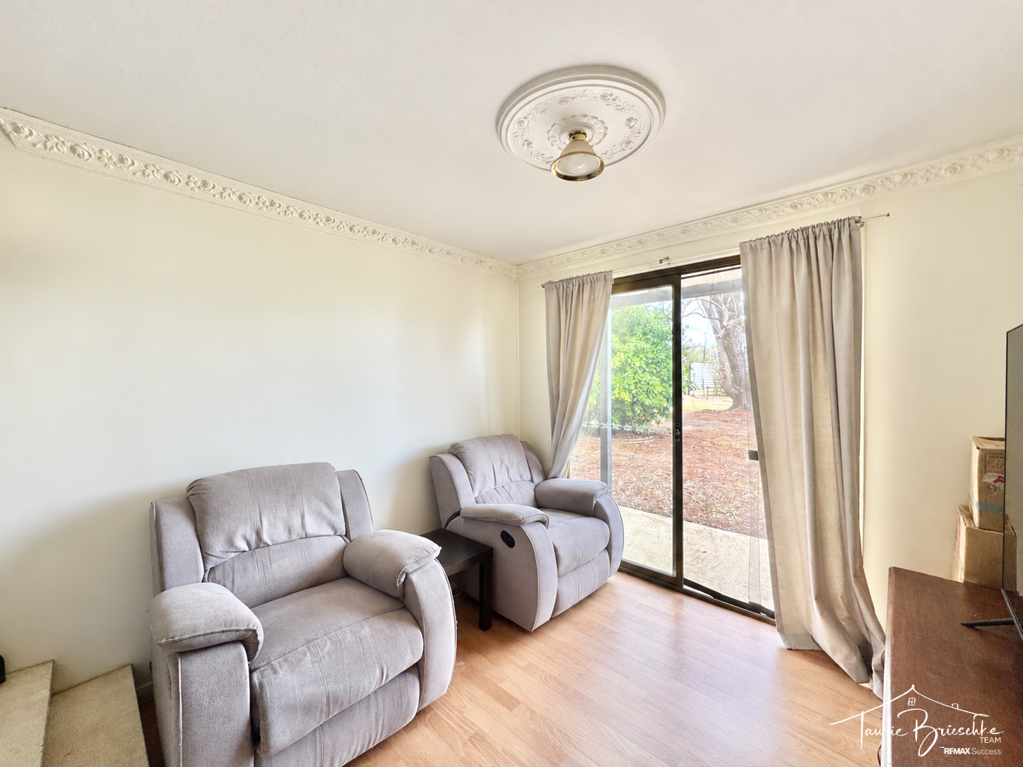 35B Jahn Drive, Glenore Grove For Sale by Farmbuy.com - image 4