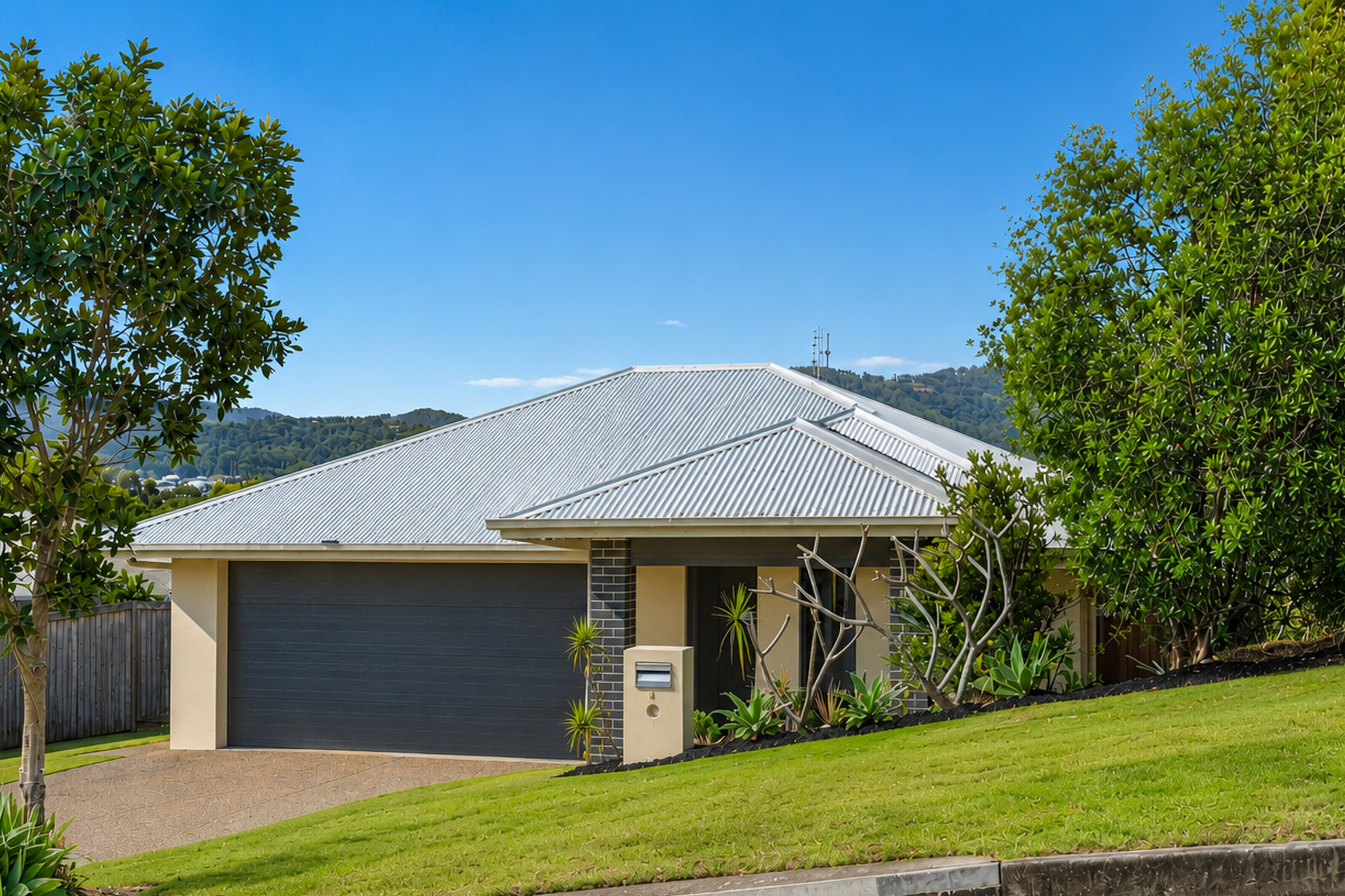 Maudsland 4房  Peaceful Cul-de-Sac Living with Panoramic Hinterland Views!