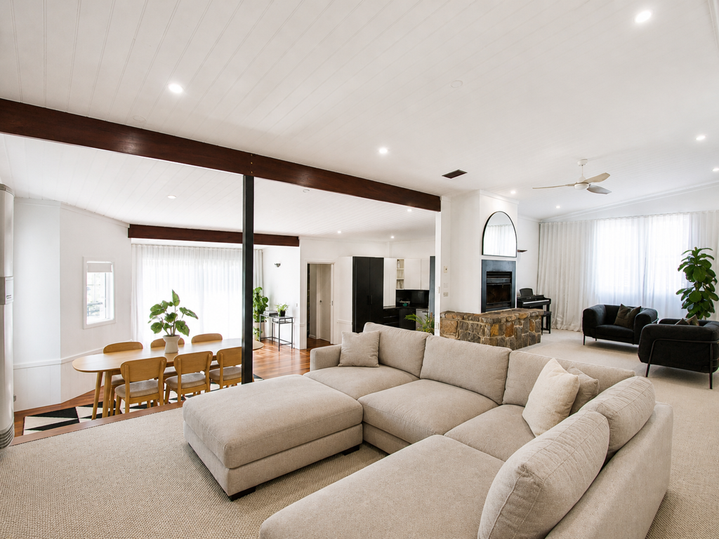 25 Bass Vista Boulevard, Cape Schanck VIC — photo 2 of 8