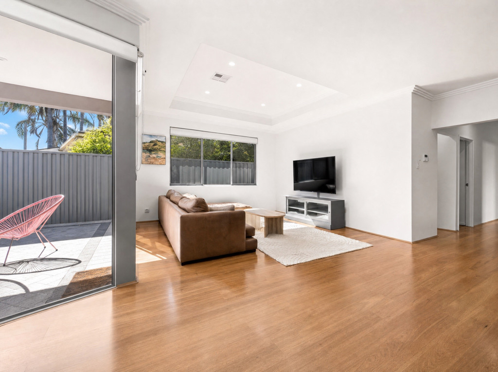 32 Wheyland Street, Willagee WA — photo 8 of 8