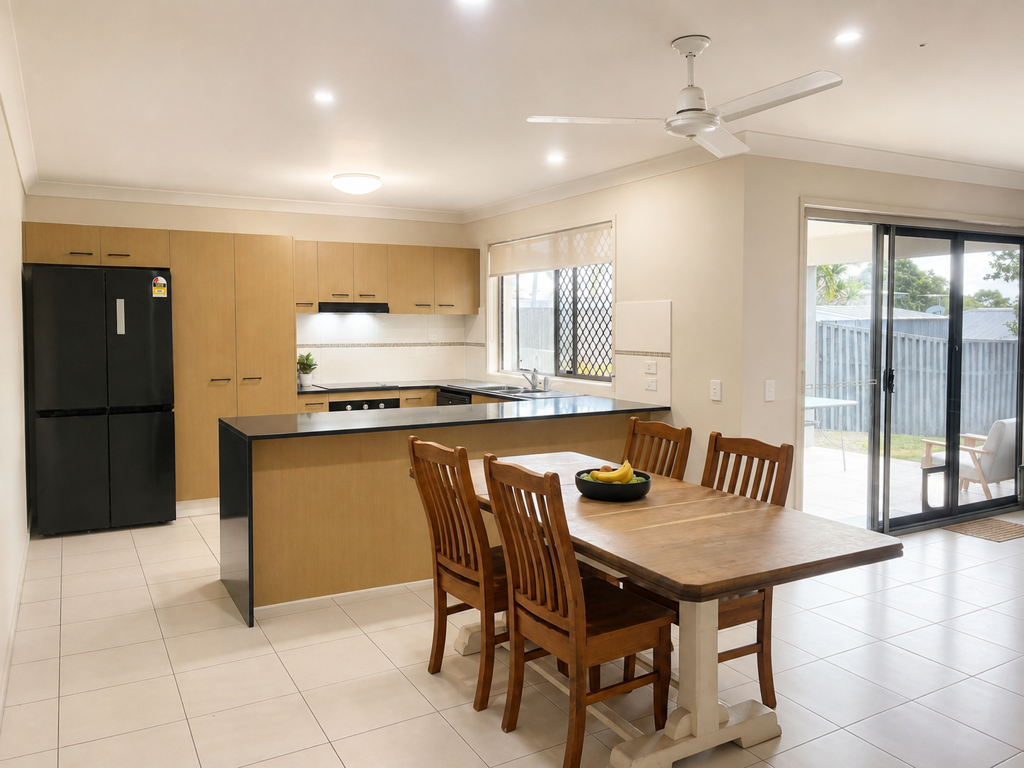 54 Charlton Crescent, Ormeau QLD — photo 7 of 8