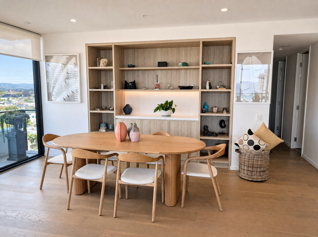 115/25 Woodroffe Avenue, Main Beach QLD — photo 4 of 8
