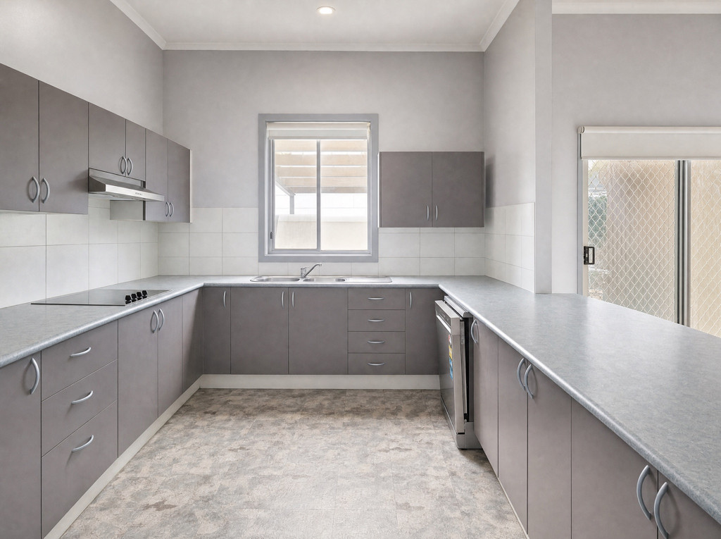 14 Grano Street, Ararat VIC — photo 6 of 8
