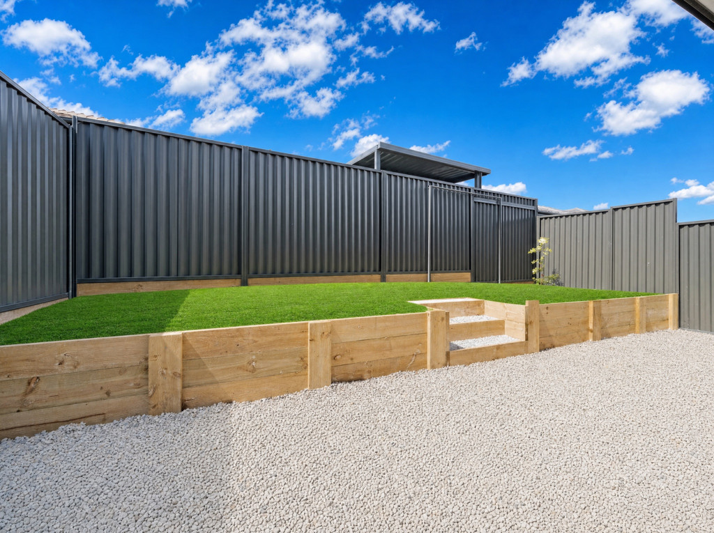 19 Swift Avenue, Leppington NSW — photo 6 of 8