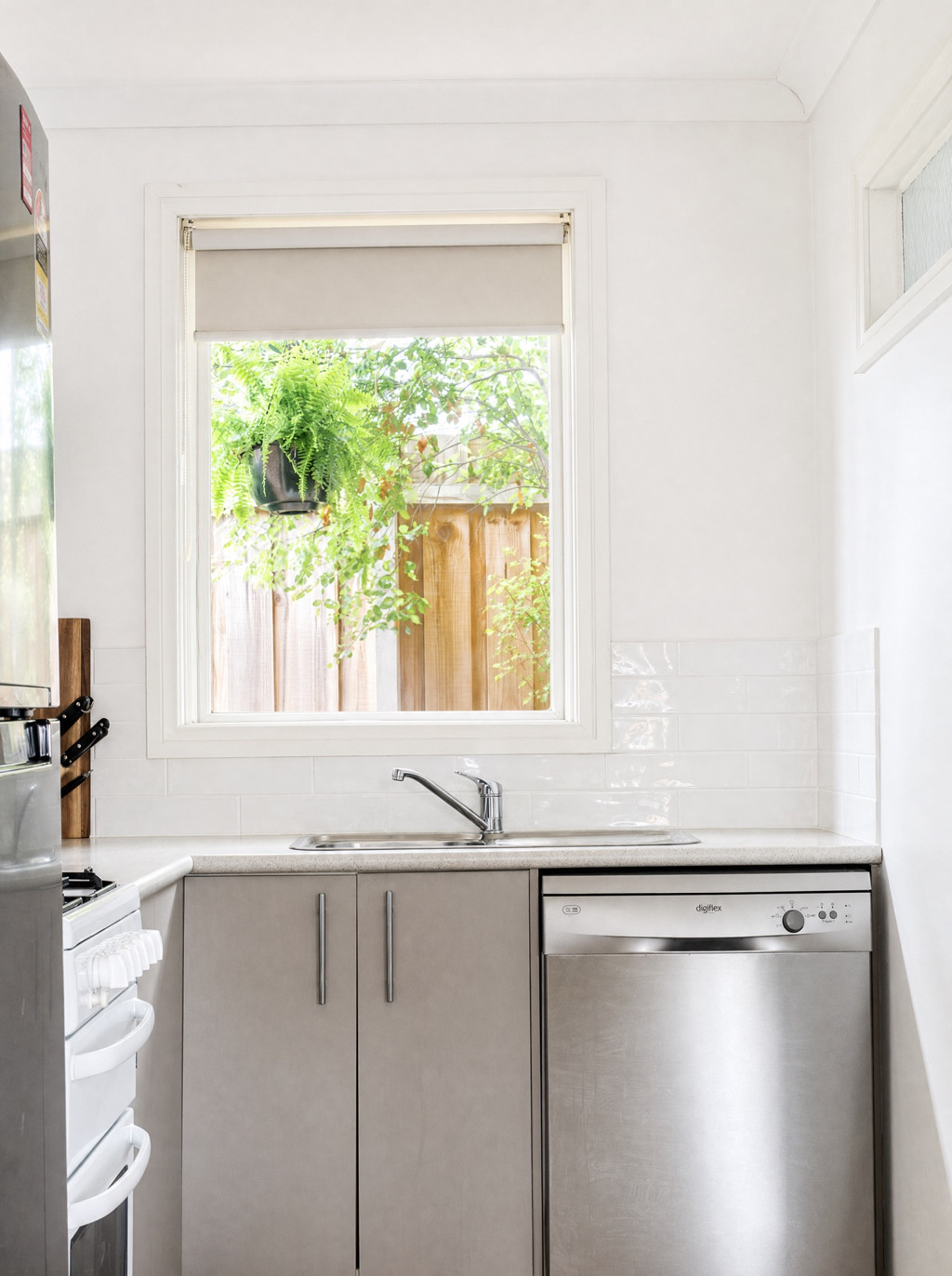 5/4-6 Campbell Grove, Mornington VIC — photo 4 of 8