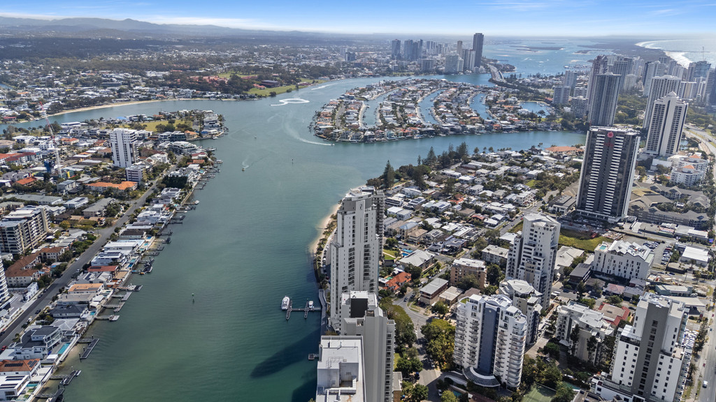 26c/2 Riverview Parade, Surfers Paradise QLD — photo 6 of 8