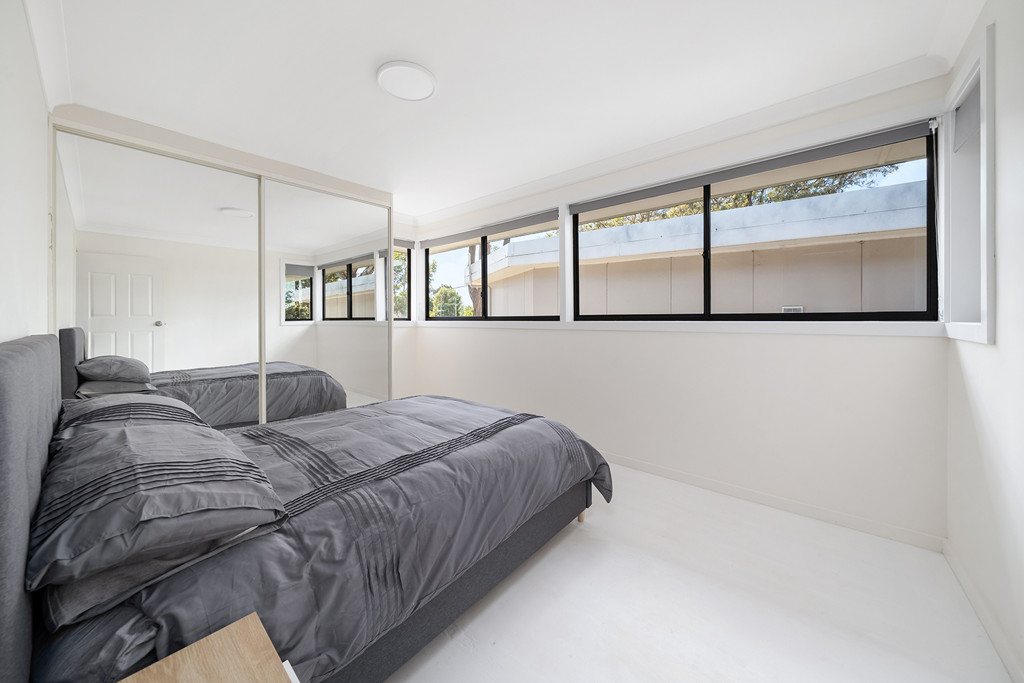 6 Creigan Road, Bradbury NSW — photo 5 of 8
