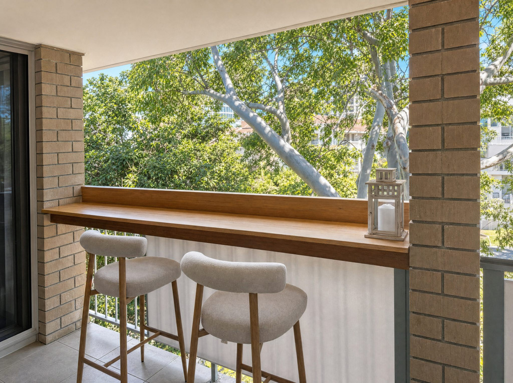 12/6-8 Australia Avenue, Broadbeach QLD — photo 6 of 8