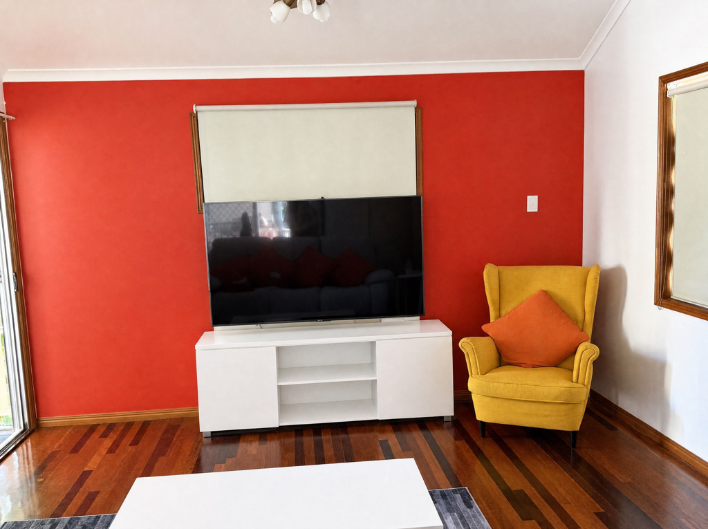 103 Limpus Street, Urangan QLD — photo 7 of 8