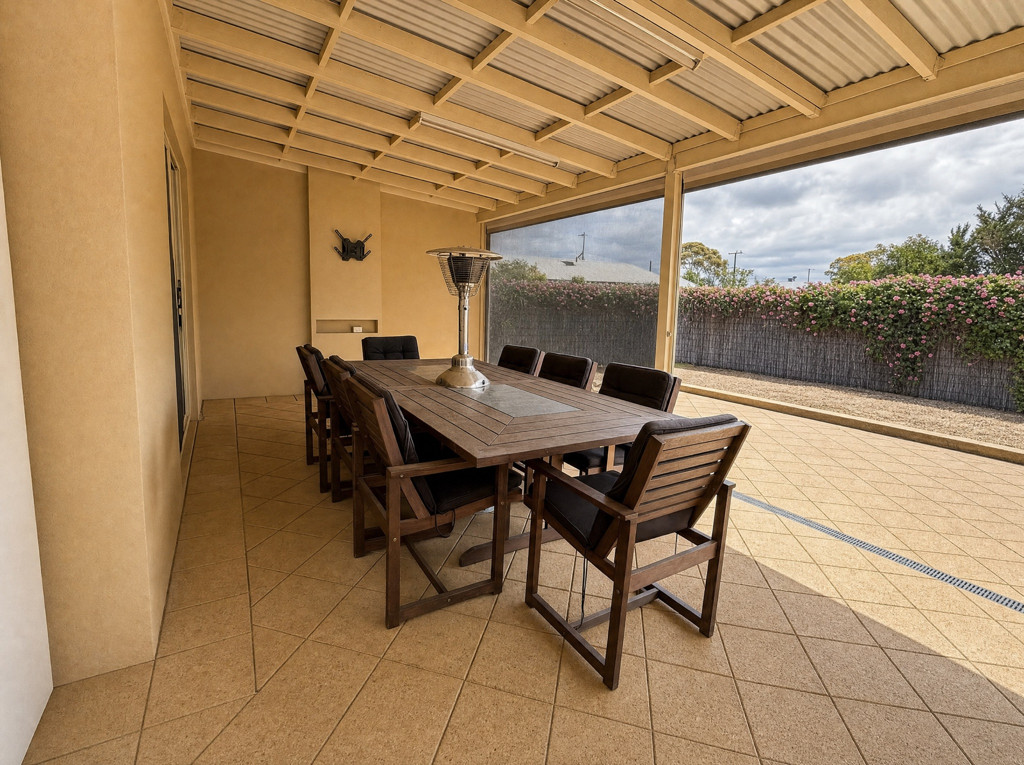 13 Octoman Street, Tumby Bay SA — photo 5 of 8