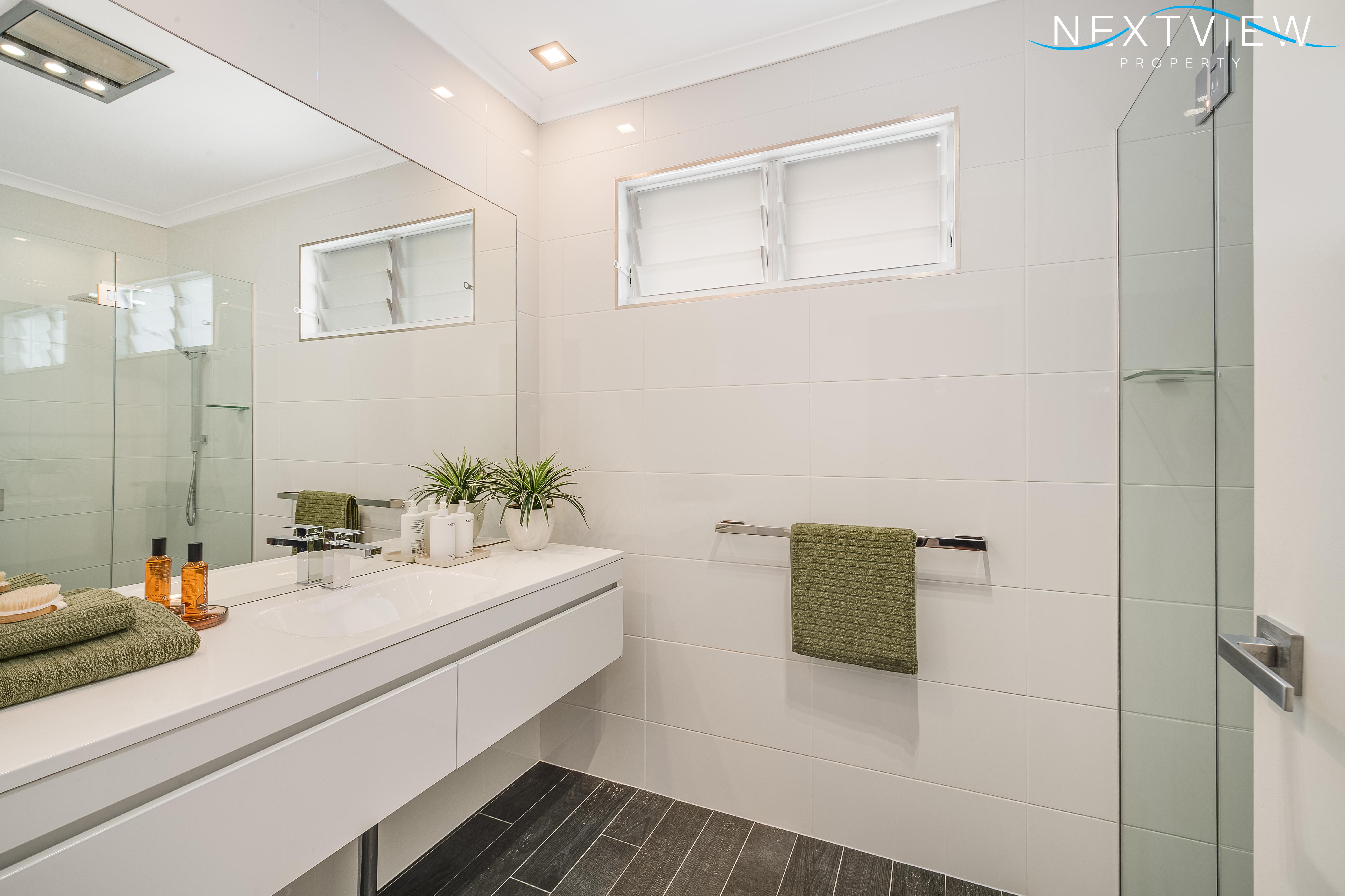 6 Madison Drive, Adamstown Heights