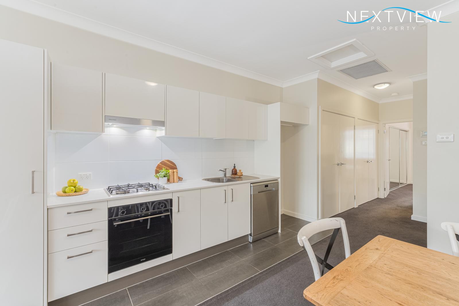 2 / 3 Torpey Place, Broadmeadow