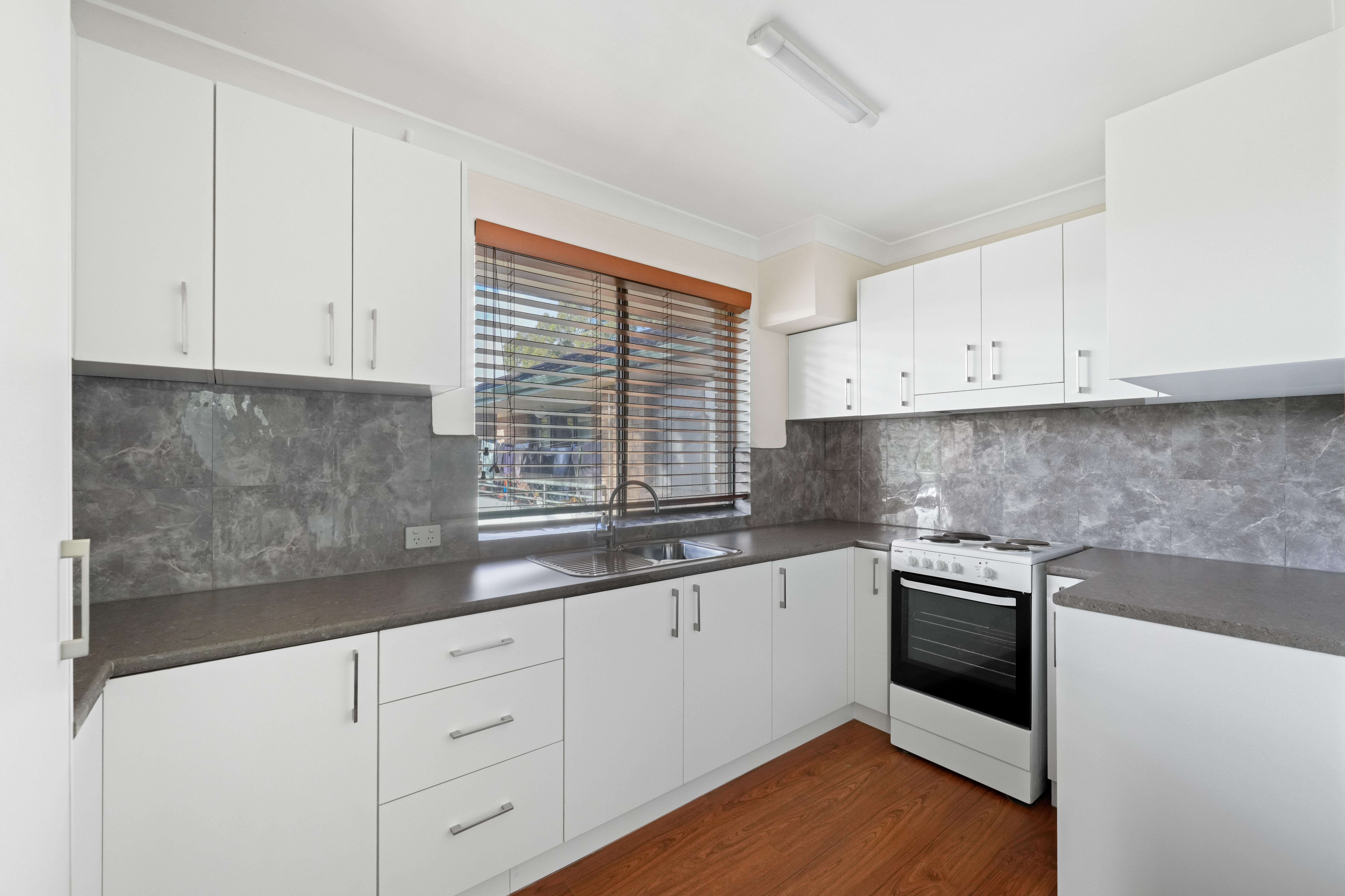 Spacious & Convenient 2-Bedroom Apartment Near Parramatta