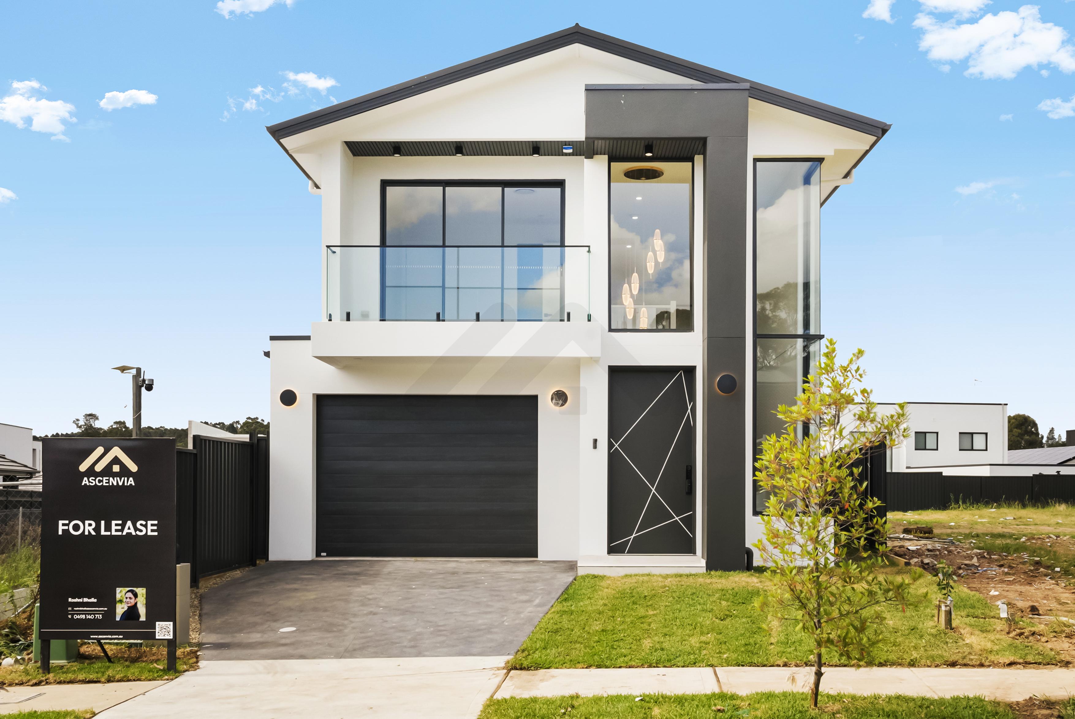 Spacious Family Home with a Separate Studio