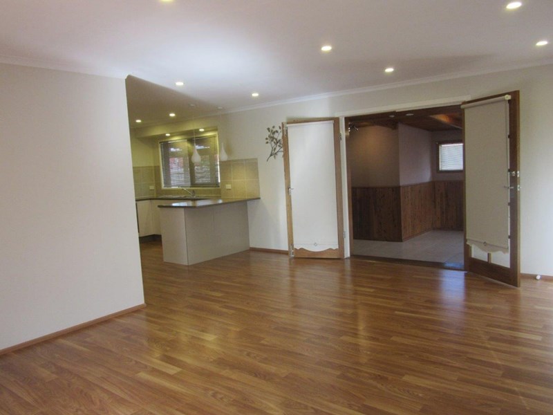 5 Troy Court, Werribee, VIC, 3030, Werribee - Thumbnail 5