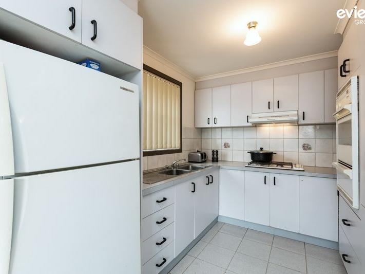1/15 Callistemon Drive, Hoppers Crossing, VIC, 3029, Hoppers Crossing - Thumbnail 2