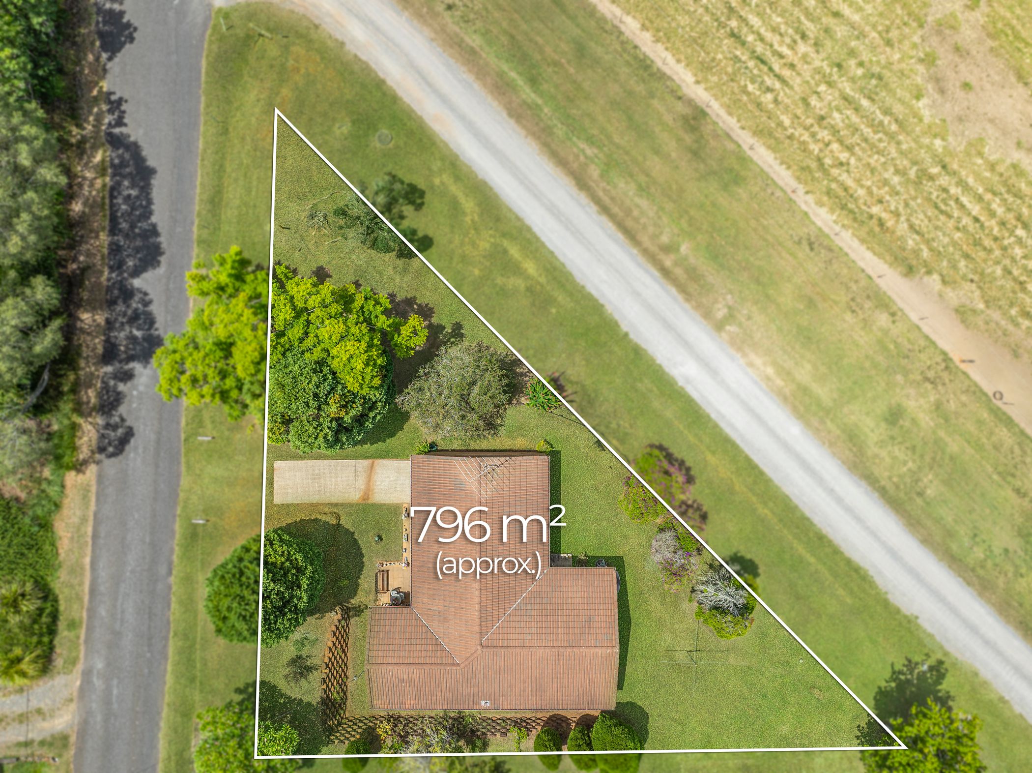 23 Youngs Road, Glass House Mountains - Image 1