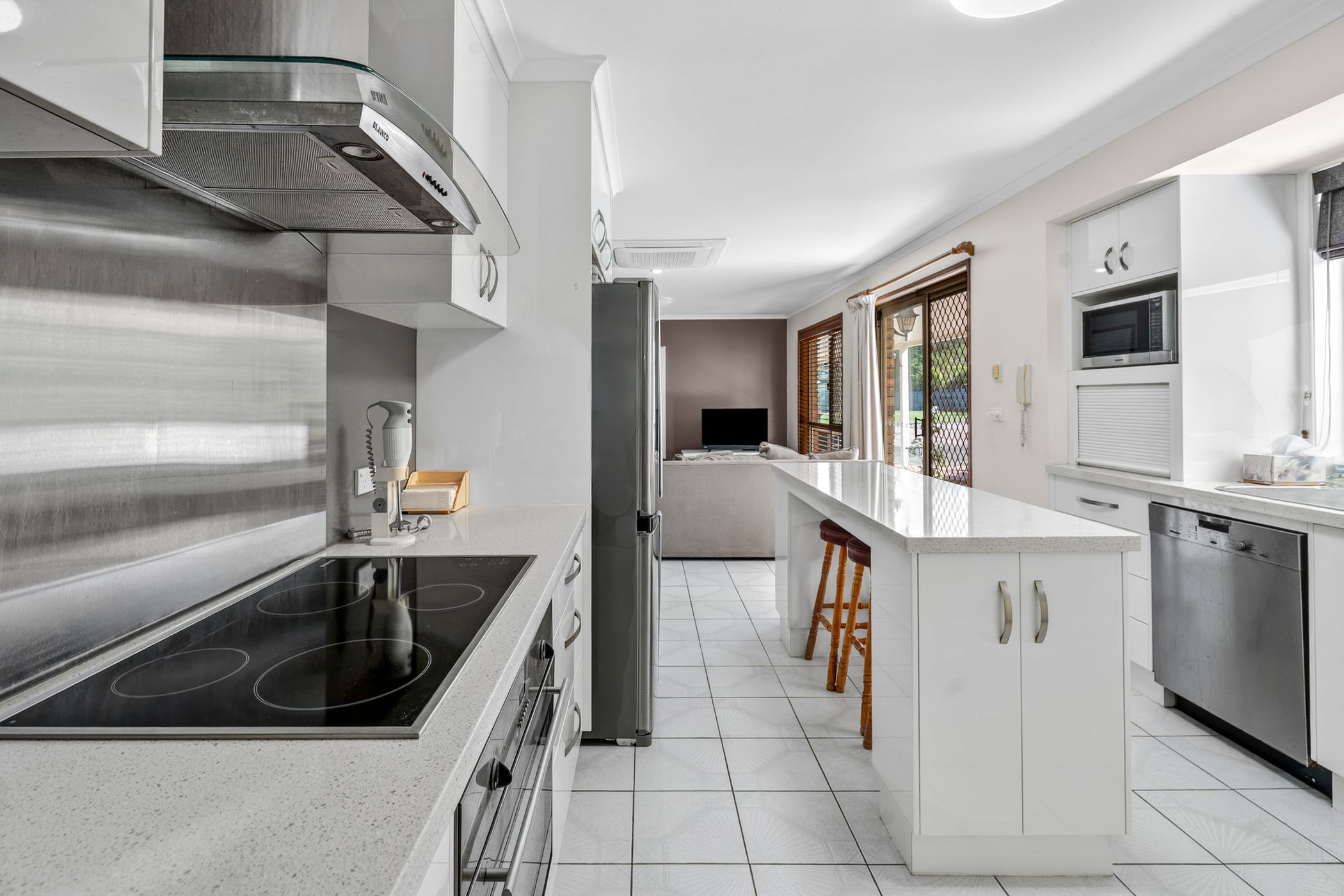 2 Petrel Court, Caboolture - Thumbnail 5