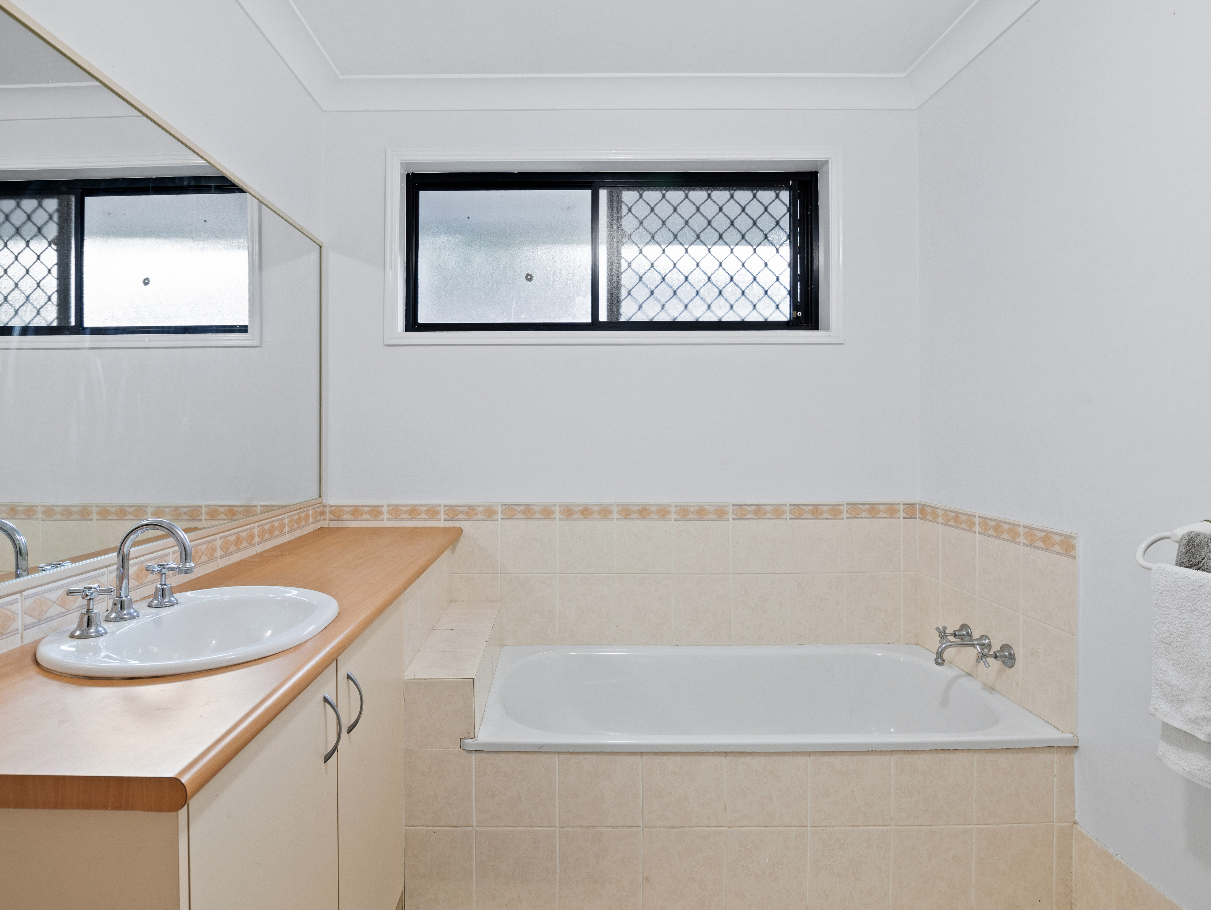 44 Laxton Road, Palmview - Thumbnail 7