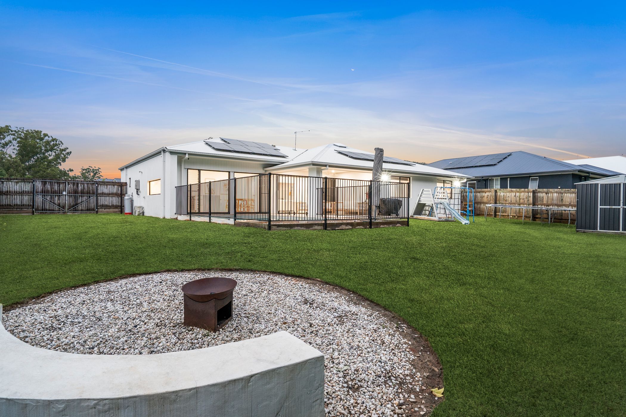 14 Aspect Way, Glass House Mountains - Thumbnail 3