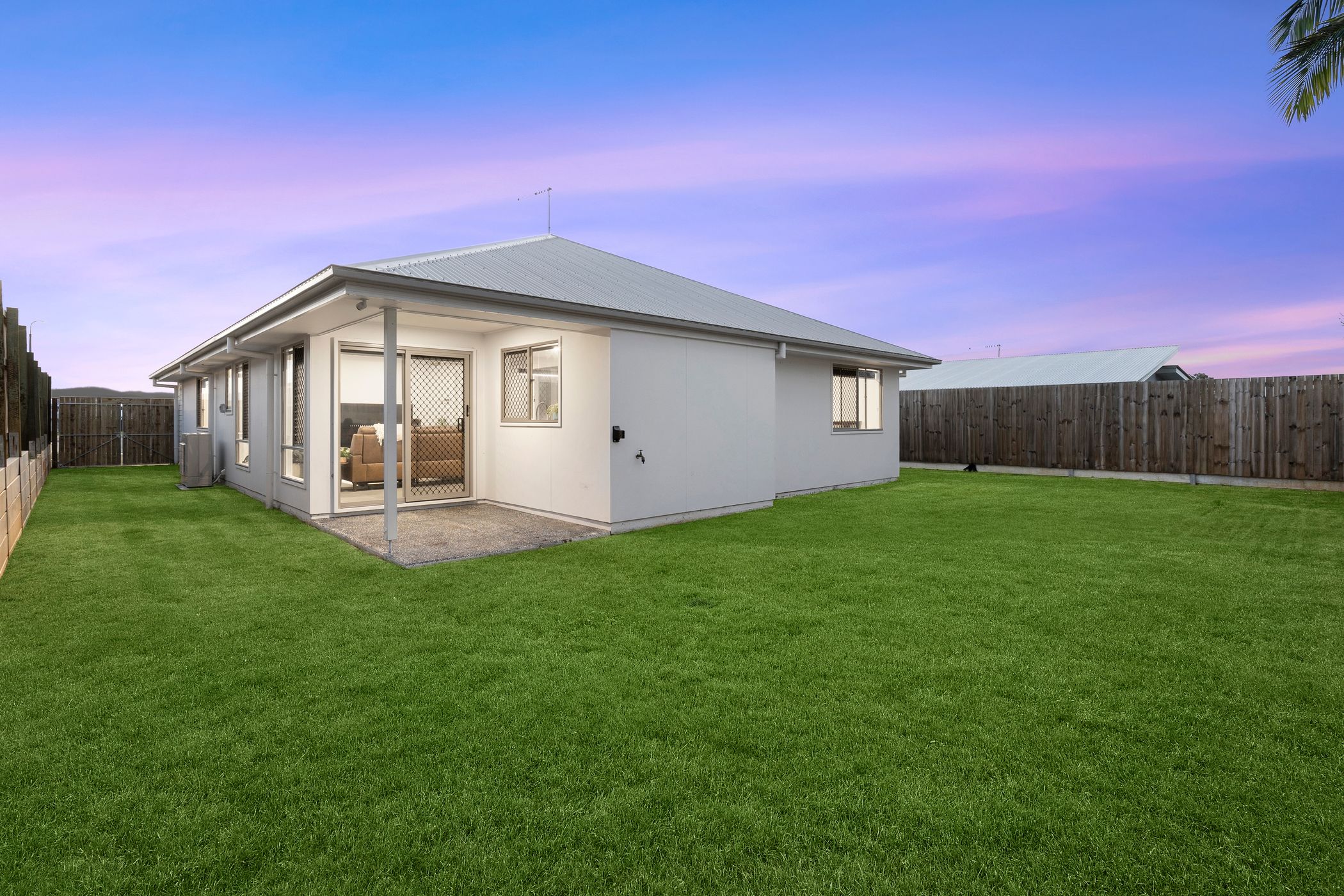 15 Zamia Close, Upper Caboolture - Thumbnail 4