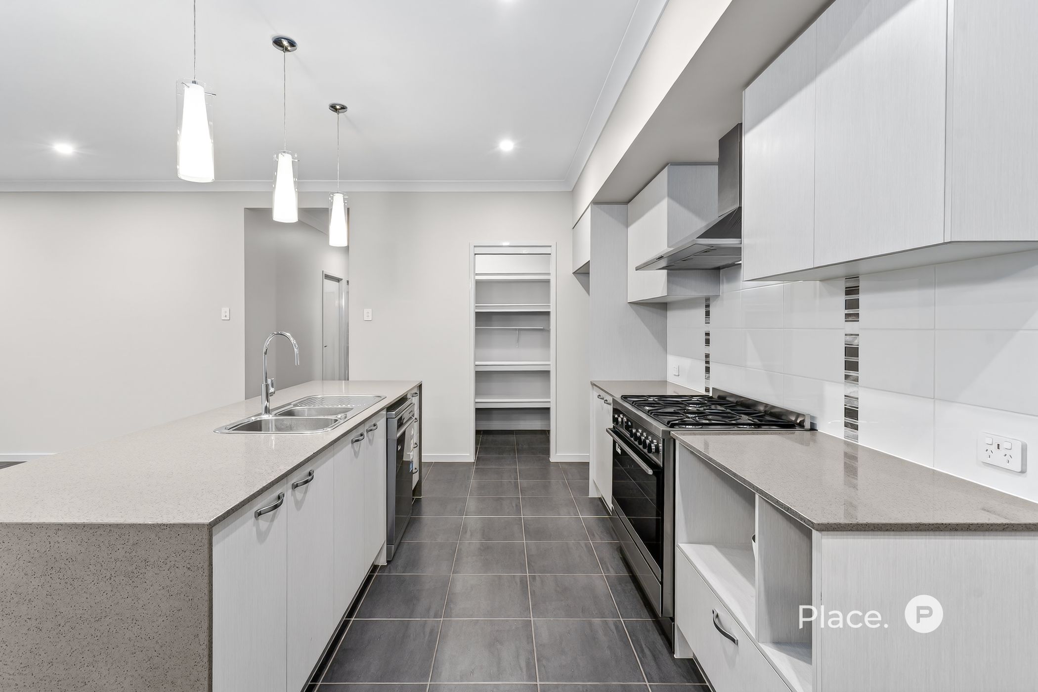 52 Speedwell Street, Caboolture - Thumbnail 4