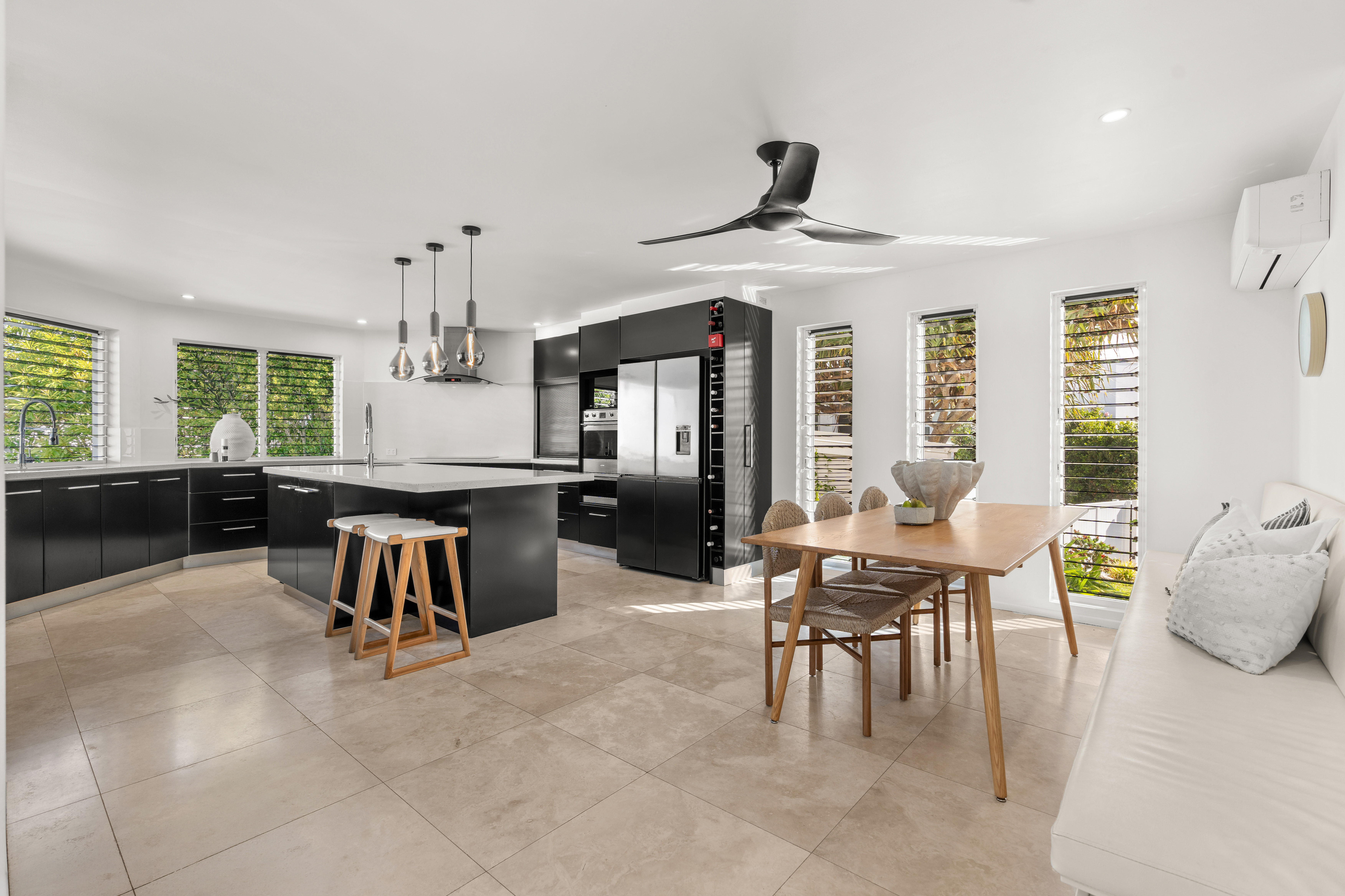 10 Kiamba Court, Sunshine Beach For Sale by Ray White Noosa - image 8