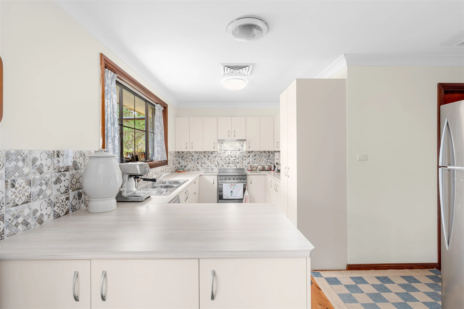 15 Pine Street, Colo Vale For Sale by Farmbuy.com - image 4